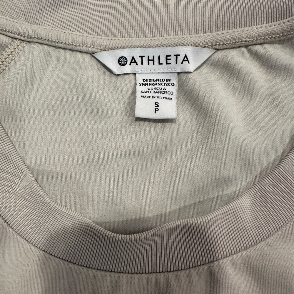ATHLETA crew neck pullover